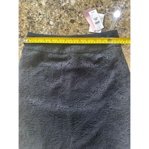 Banana Republic Black Lace Crochet Mini Pencil Skirt Size 00P Petite Whimsigoth - Picture 8 of 16